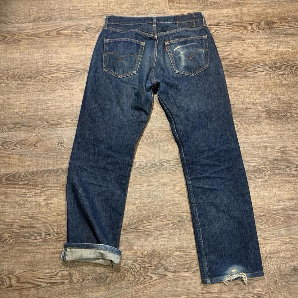 Vintage Levis 501 XX Mens 32 x 32 Faded Indigo Japanese