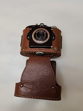 VINTAGE 1950s BEACON II CAMERA With Eveready Case
