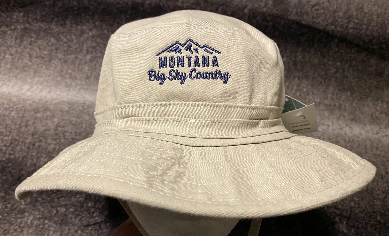 NWT Montana Big Sky Country Bucket Hat With Adjustable Strap