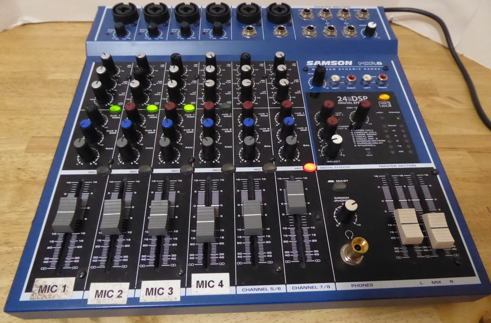 Samson MDR8 8 Channel Stereo Audio Line Mixer & AC Adaptor Maximum ...