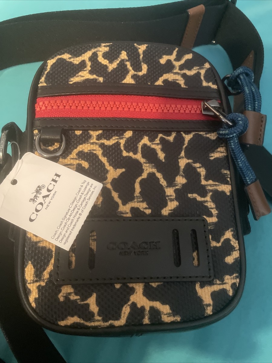 ☆COACH☆TERRAIN CROSS BODY BAG WITH WAVY ANIMAL PRINT COACH Terrain Crossbody With Wavy Animal Print 89901 Canvas