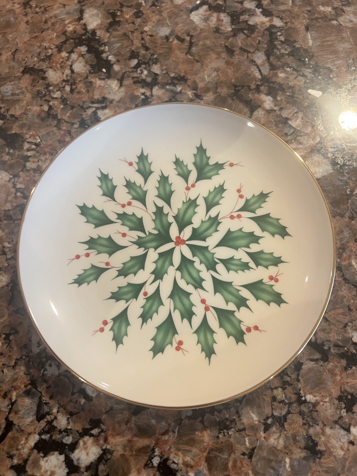 LENOX Holly Holiday 6.75-Inch Cheese Plate without Knife Model 863652