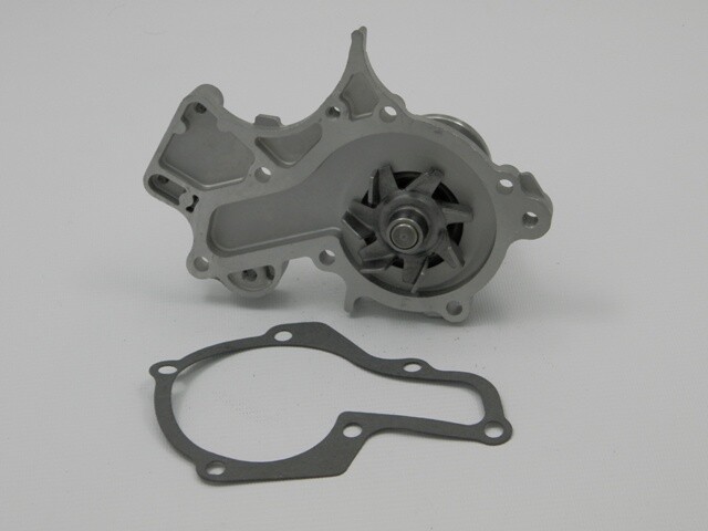 Water Pump for Suzuki Vitara 1.6 16V 88-, Swift 1.6 89-, Baleno 1.6 95-!