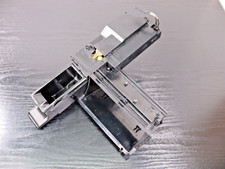 Mercedes R170 SLK Ablagefach M&uuml;nzfach Aschenbecher Mittelkonsole A1706801452