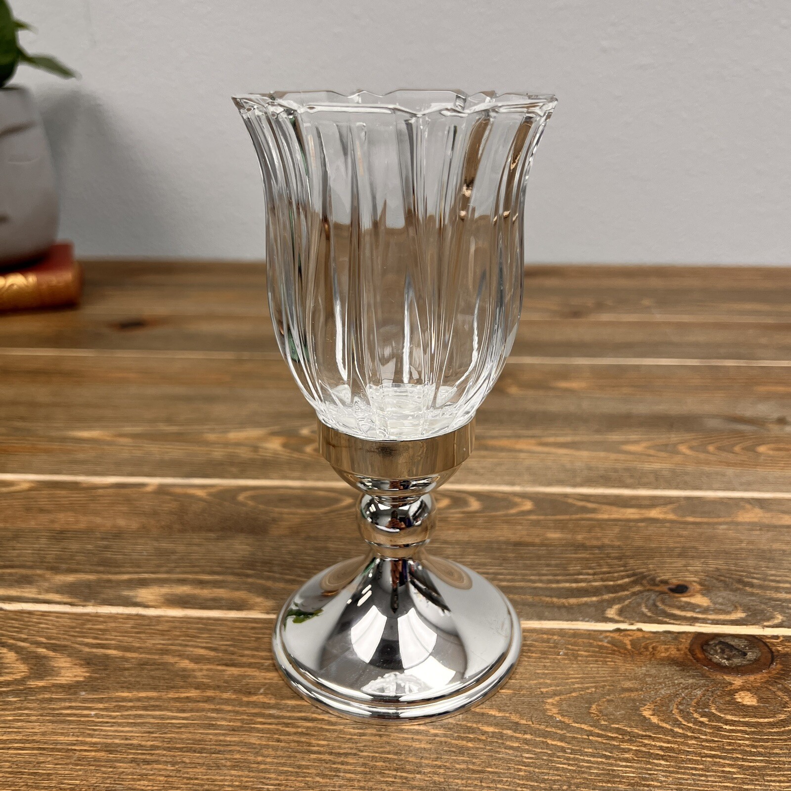 Silver Plated Base 7&rdquo;