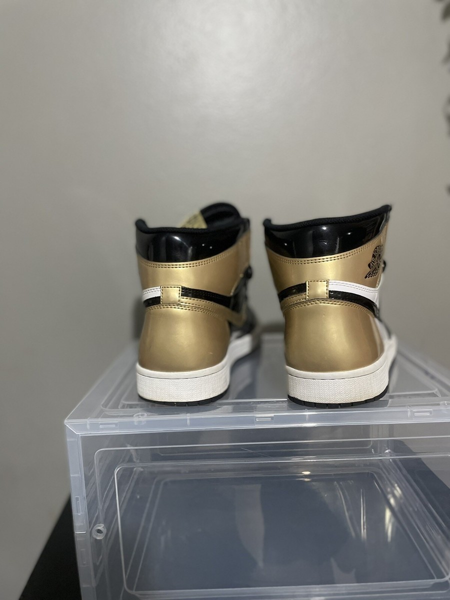 Size 9.5 - Jordan 1 Retro High OG NRG Gold Toe 2018  display picture 1