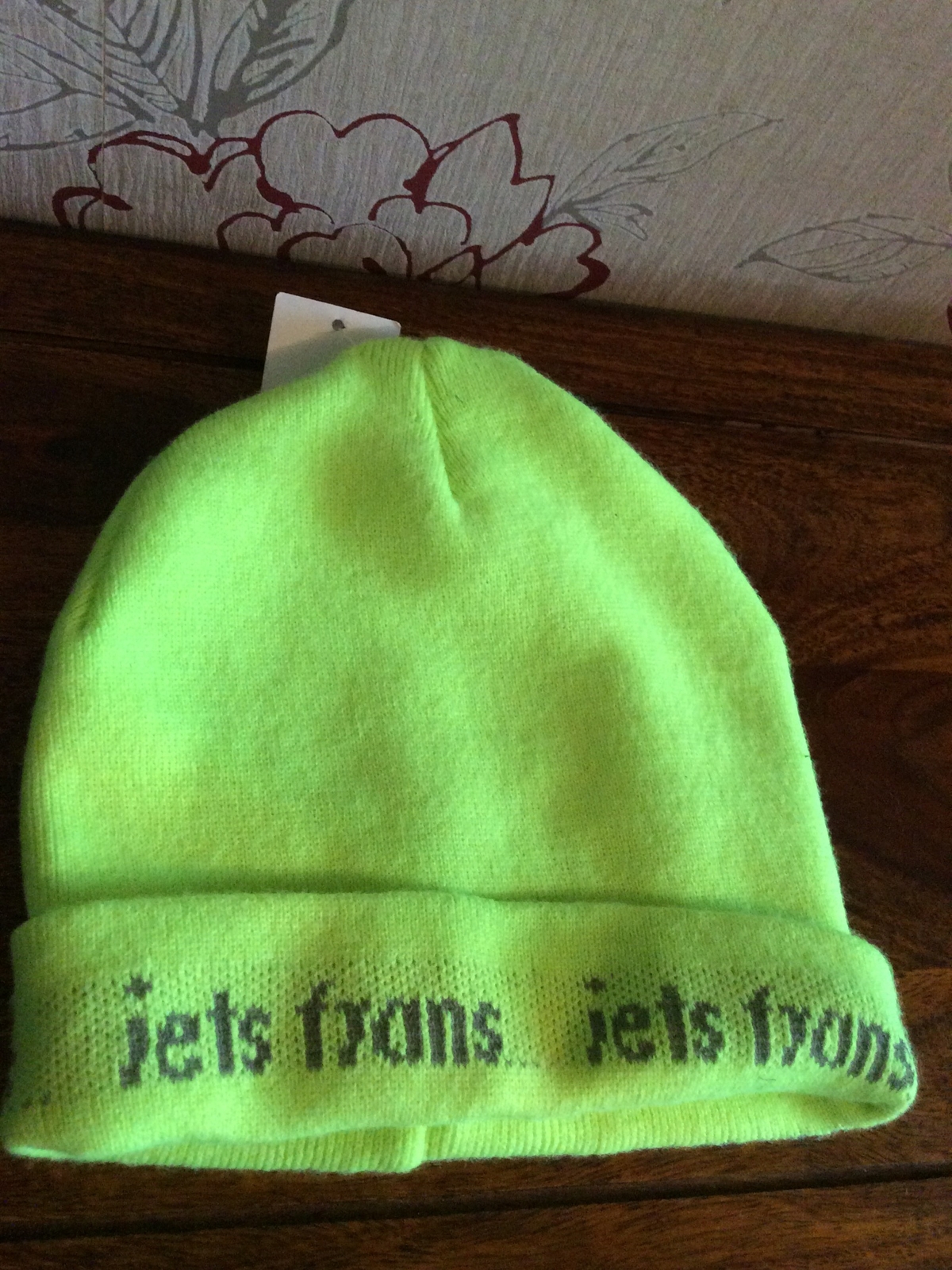 Bnwt UO IETS Frans Lime Neon Beanie 