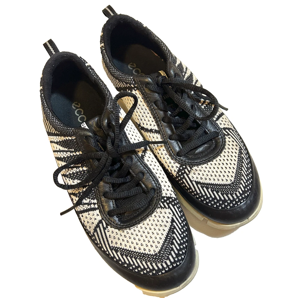 Zapatos informales Ecco DISEÑO DANÉS talla EU 38 US 7.5 cuero para mujer atléticos azteca Foto 2 de 4