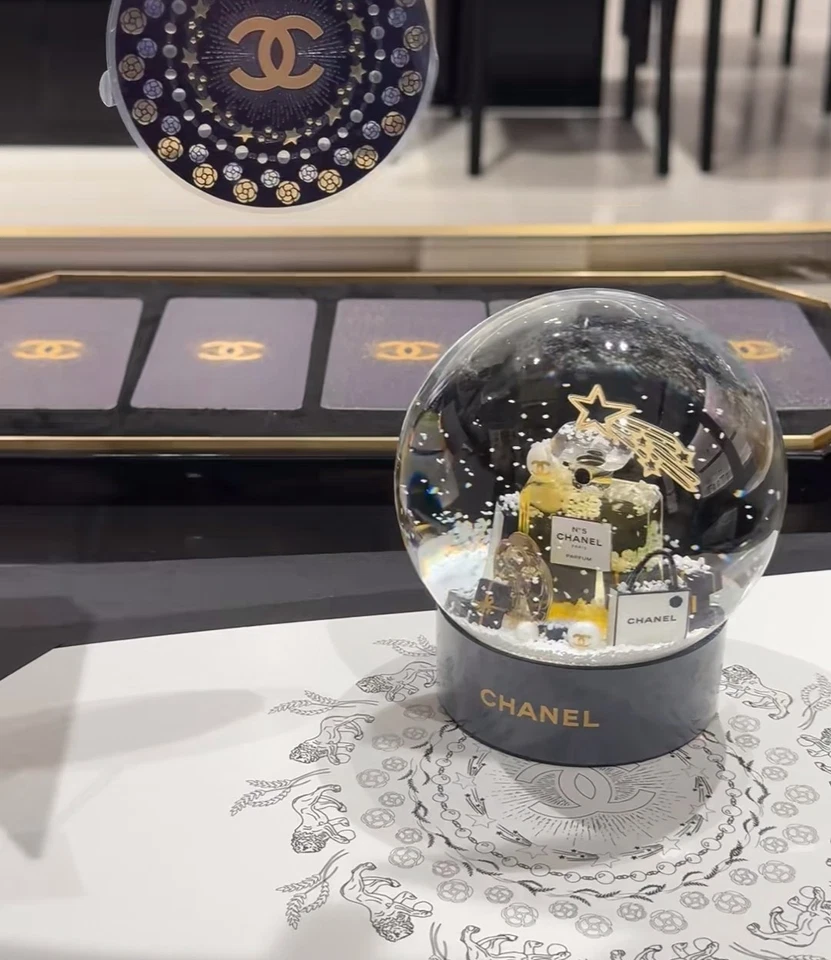 2025 Weihnachten VIP Geschenk Stern Kristallkugel Schneeball Neu Limited Edition - Bild 2 von 4