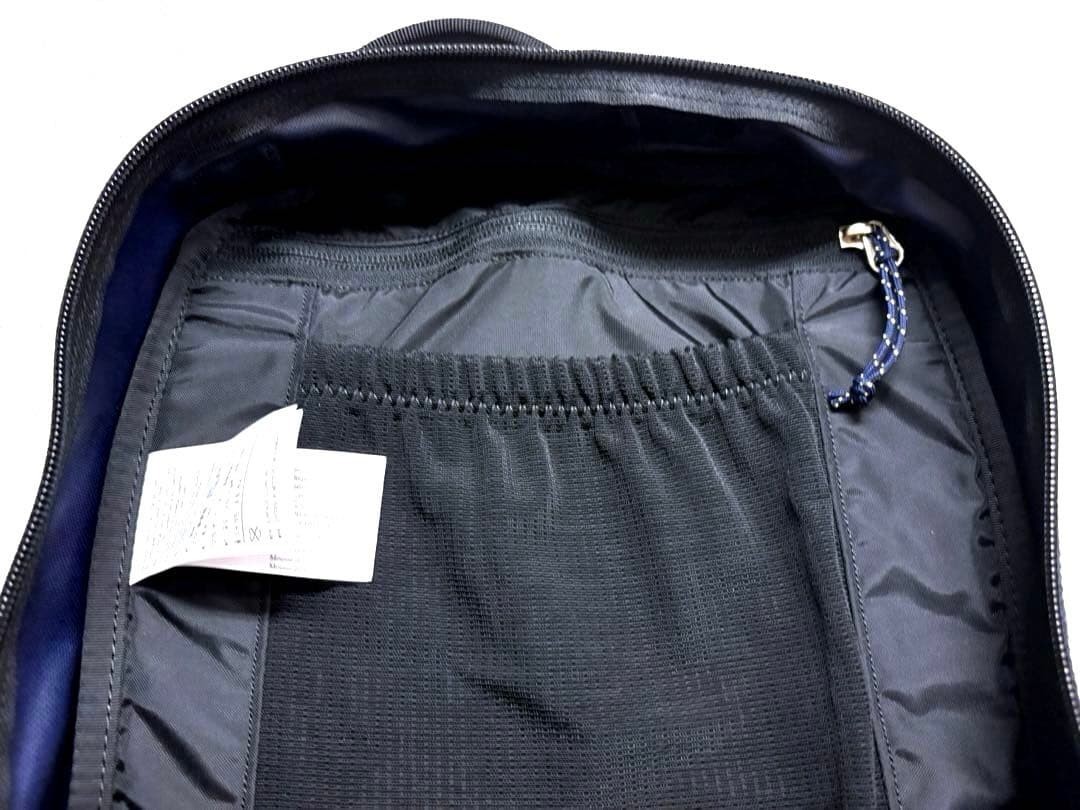 ARC'TERYX x BEAMS 40th Anniversary Special Edition ARRO22 NAVY Limited Backpack image 9