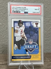 2017 Patrick Mahomes Score Draft Gold RARE SSP Chiefs Rookie PSA 8