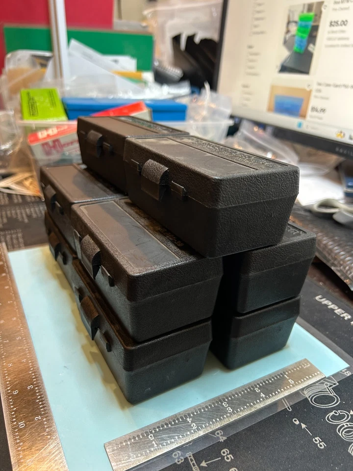 Caja de almacenamiento de munición de plástico negro Case-Gard Ten, P-50 para 38/357. Foto 2 de 4