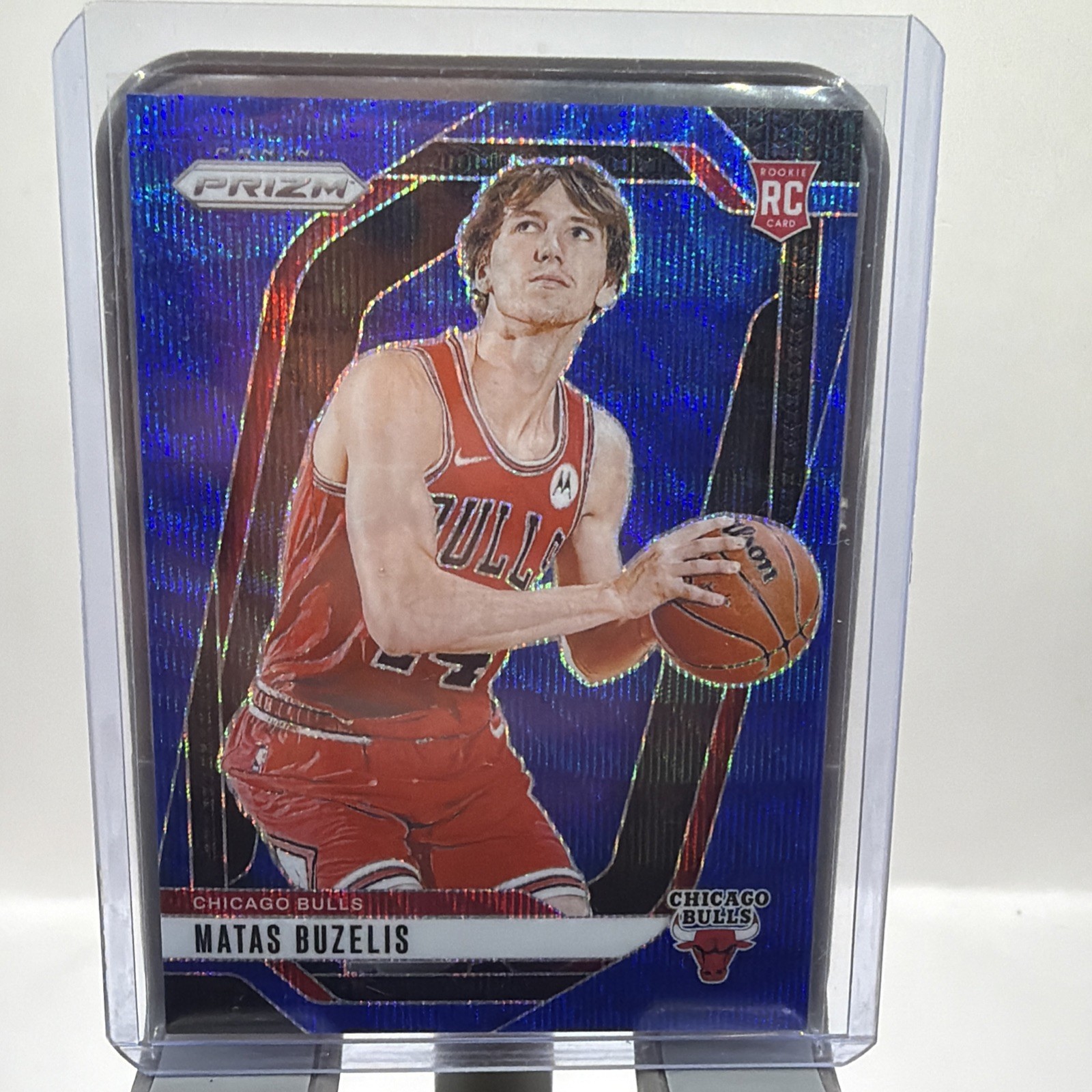 2024-25 Panini Prizm - Matas Buzelis Rookie #252 Blue Wave Prizm #83/125 (RC)