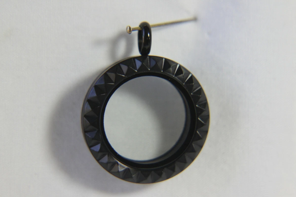 Origami owl black best sale locket