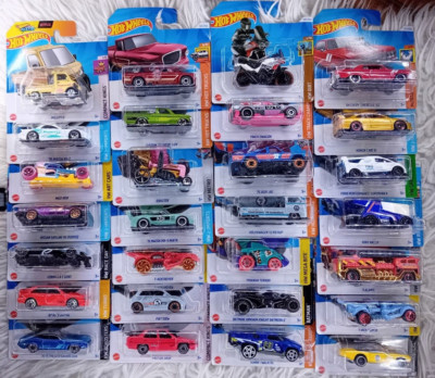 Hot Wheels Sammlung - 2024 - 28 Stück -  Konvolut - u.a. Ford, Honda, BMW