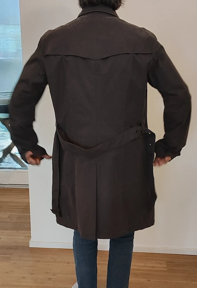 ARMANI TRENCH IMPERMEABILE SOPRABITO COME NUOVO USATO 2 VOLTE TAGLIA PICCOLA - Immagine 3 di 4