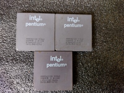 CPU Classic Intel Pentium 120 Mhz A80502120 SY062 Prozessor Keramik Vintage Gold