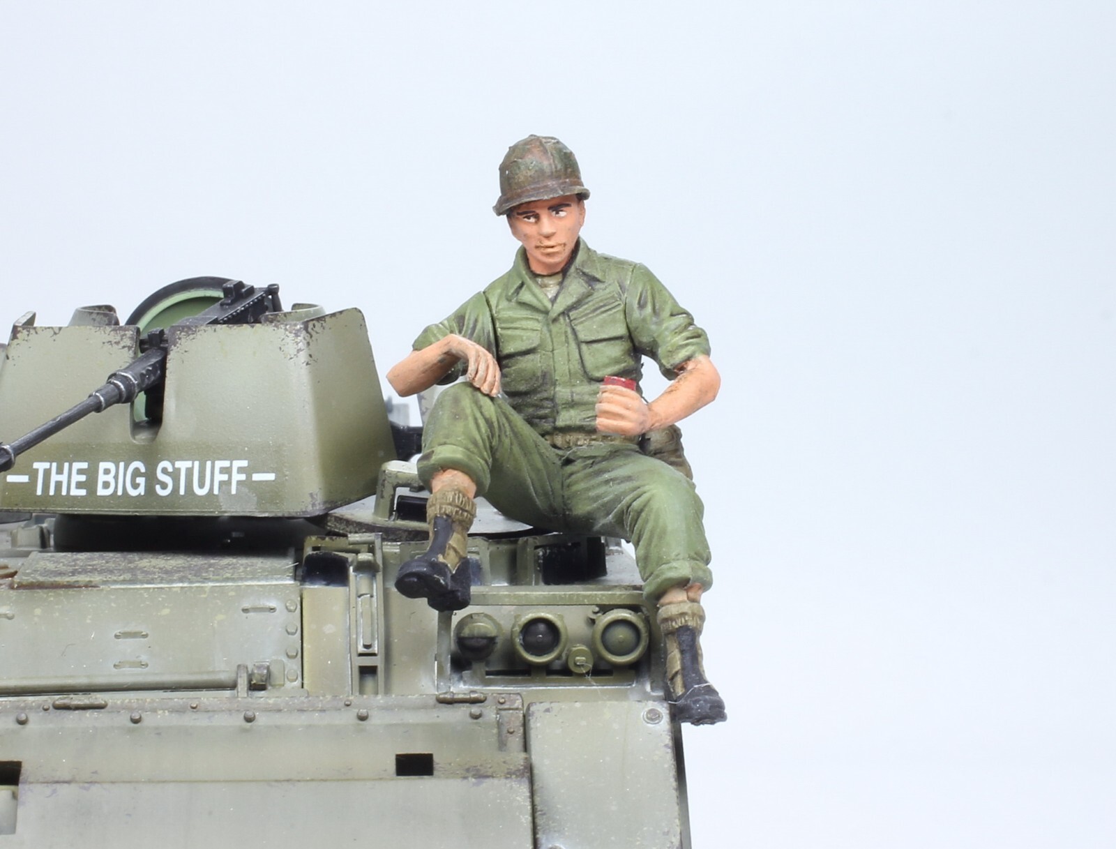(Pre-Order) Pro-Painted US Tank Rider at rest in Vietnam war | eBay