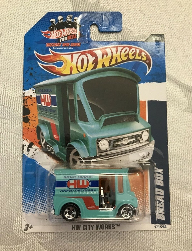 Hot Wheels HW City Works Bread Box NEW