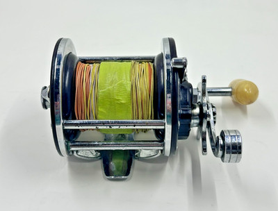 Vintage Penn Monofil 26 Conventional Reel 1970s White Handle Excellent Condition