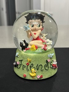 Betty Boop Snowglobe | eBay