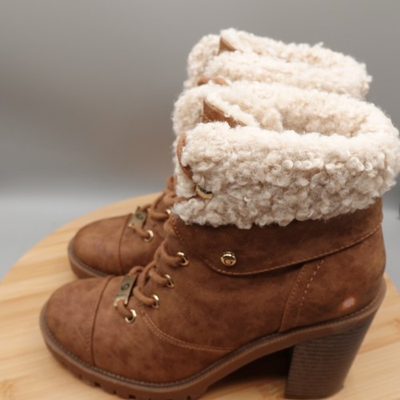 #ad GBG Los Angeles Boots Women#x27;s Size 6.5M Guess Brown Block Heeled Zip Fur Flaw $18.61