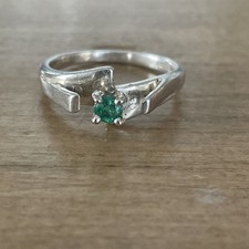 Sterling Silver 925 Solitaire Green Gemstone Ring Sz 6.25