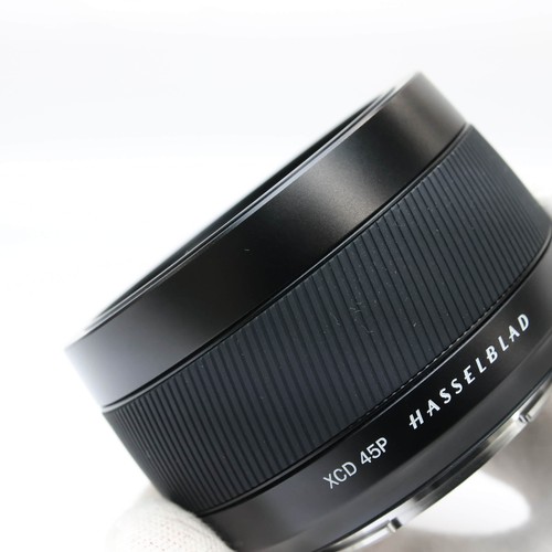 HASSELBLAD XCD 45mm F/4 P Shutter Count 2660 - Picture 7 of 12