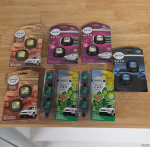 Febreze CAR Vent Clips 2-Pack Gain Original, Winter Berry, Midnight