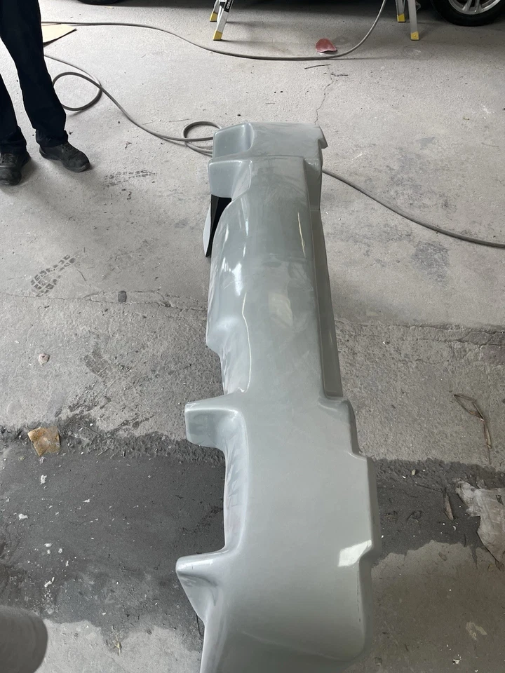 Tengo cubiertas de parachoques delanteras y traseras personalizadas para Chevy Trailblazer (2002-2009) Foto 4 de 4