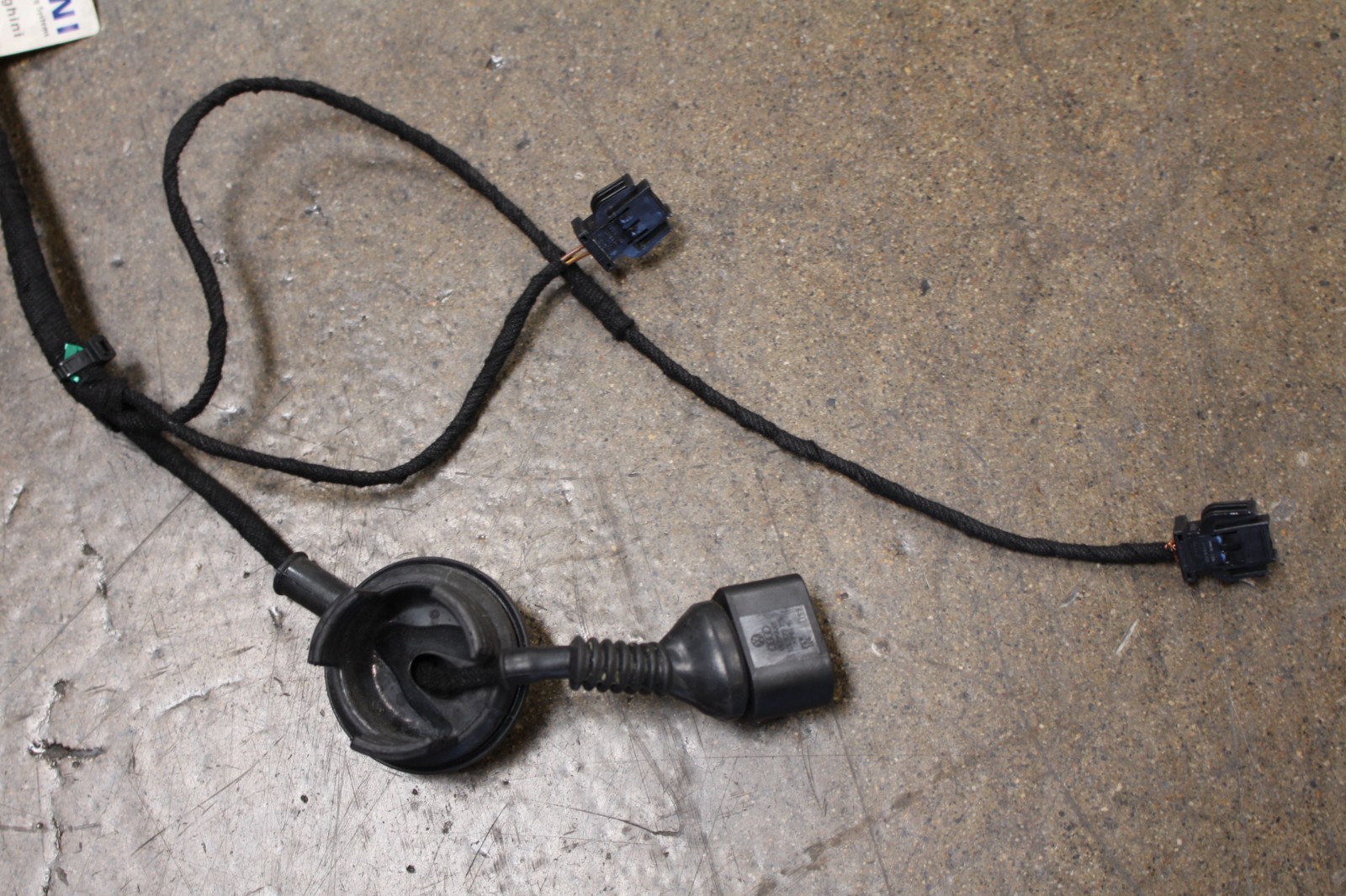 Lamborghini Gallardo Coupe, Spyder, LH, Door Wire Harness, Used, P/N 401971035A