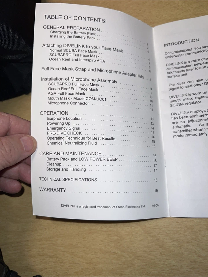 ScubaPro Full Face Dive Mask, Good Condition Part # 24 150 000 & Case - Image 4 of 4