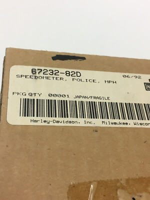 の NOS OEM Genuine Harley Davidson SPEEDOMETER POLICE P/N 67232-82D