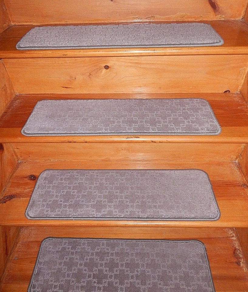 15 Step 9'' x 27'' + 3 Landing 17'' x 27'' 100% Heat Set Nylon Soft  #  6. - Image 2 of 4