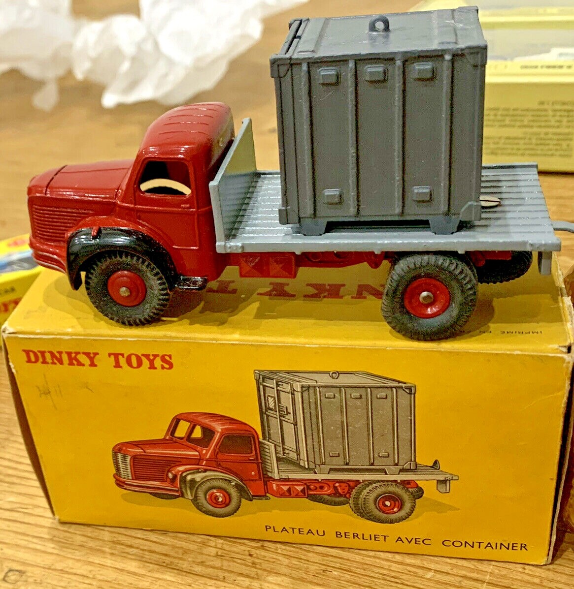 Berliet porte container Dinky Toys Meccano - Collection