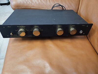 AVM Evolution V1 Vorverstärker Gebraucht