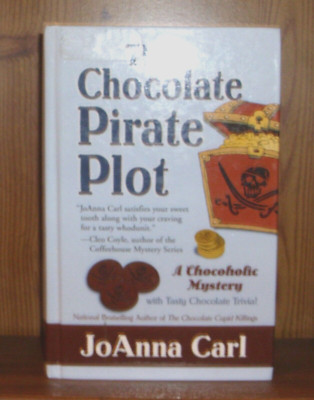 JOANNA CARL: The Chocolate Pirate Plot large print hardcover *FreeShipping!