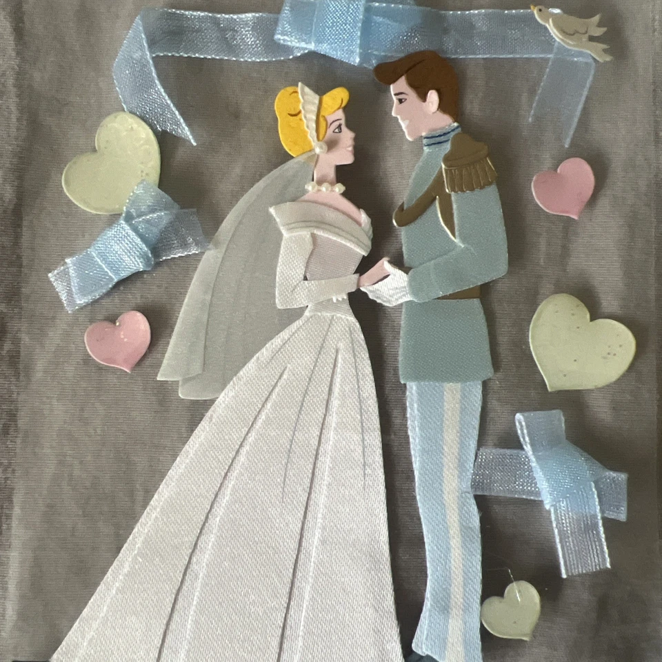 Размерная наклейка EK Success Disney — свадьба Золушки и принца - Изображение 2 из 2