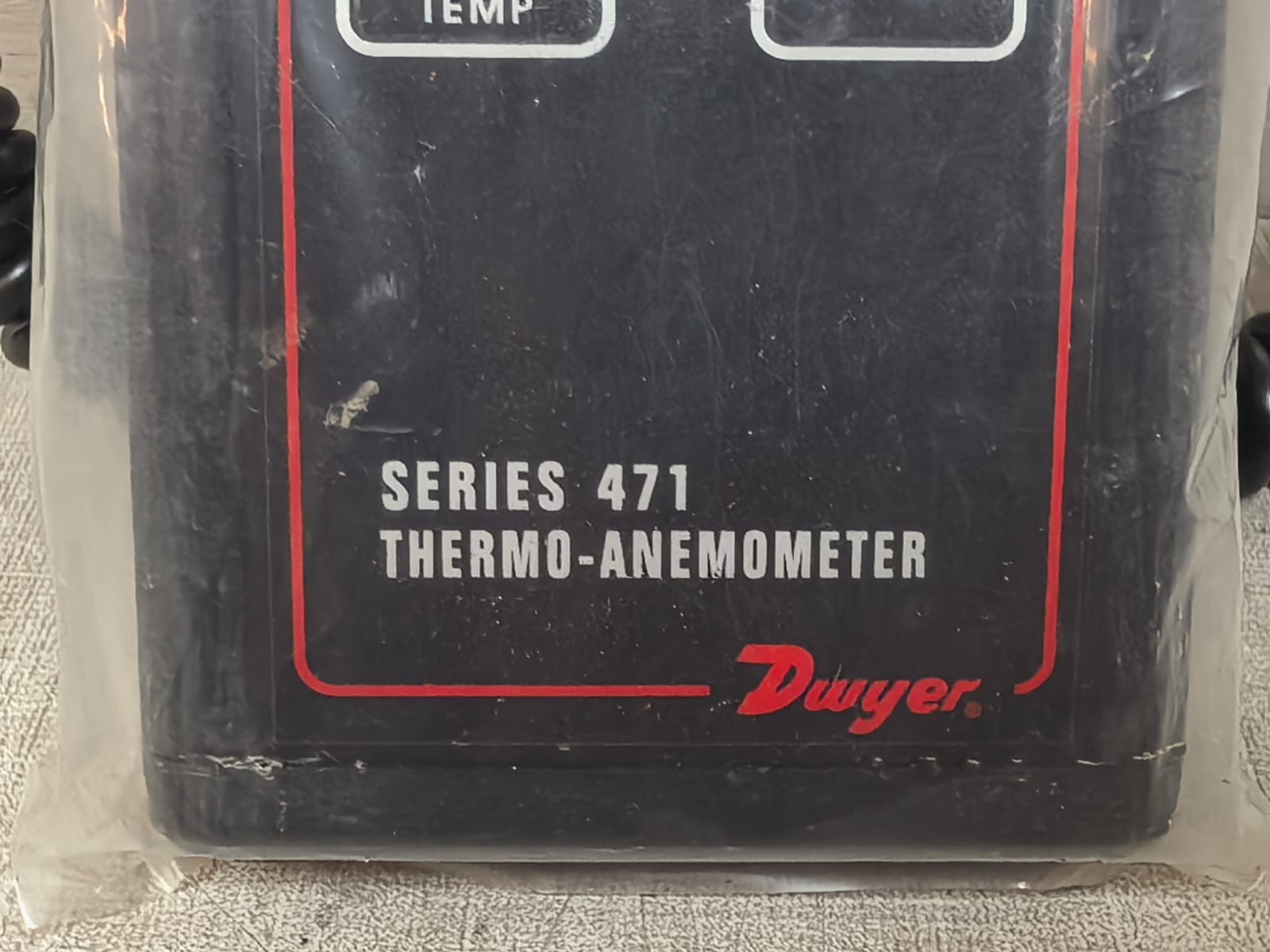 Dwyer SERIES 471 DWYER SERIES 471 THERMO-ANEMOMETER 5