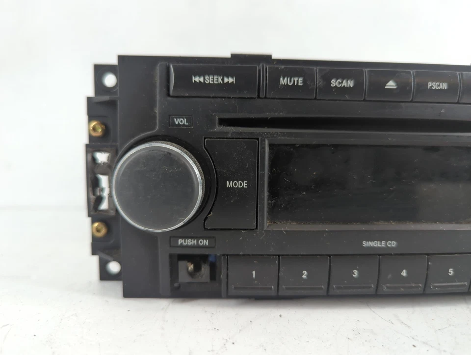 Chrysler 300 Am Fm 2005-2007 reproductor de CD receptor de radio JG9IH Foto 3 de 4