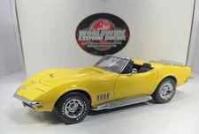 AutoArt 1/18 Scale 1969 Chevrolet Corvette “Daytona Yellow”w/Custom Rims