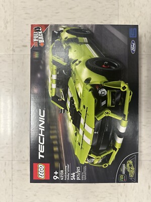 LEGO TECHNIC: Ford Mustang Shelby GT500 (42138)