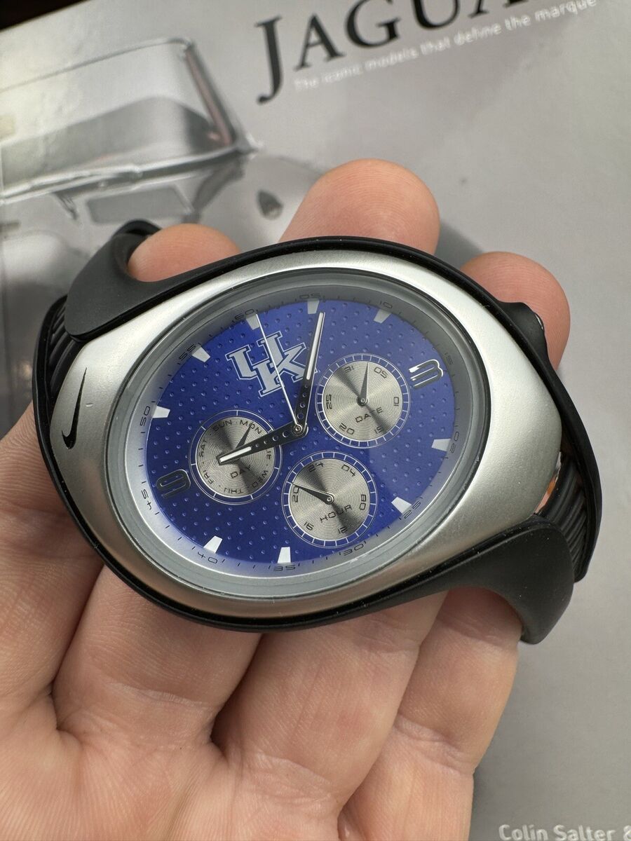 Vintage Nike Team Triax Mens Kentucky Day Date WR0091 Quartz Vintage Nike Team Triax Mens Kentucky Day Date WR0091 Quartz