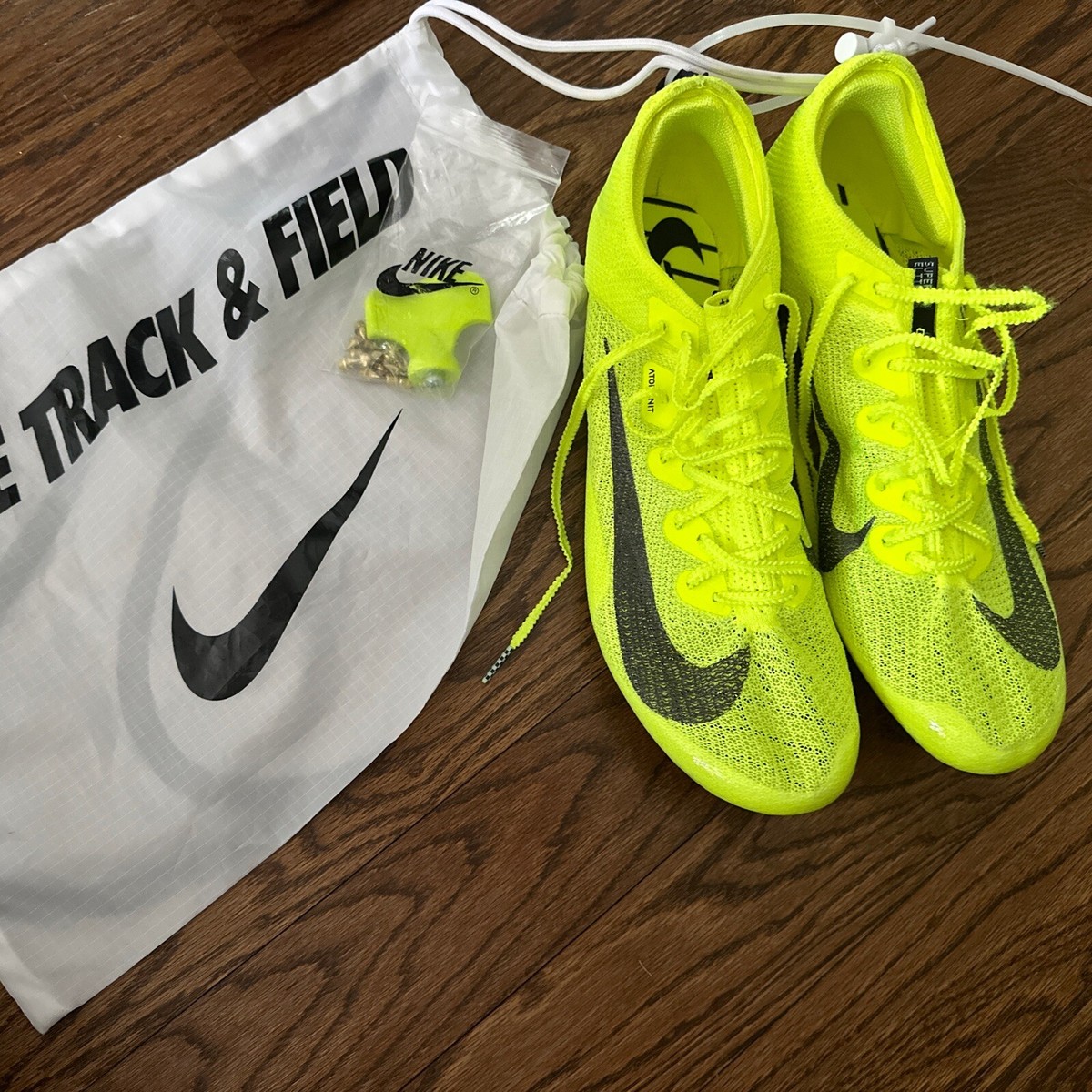 nike step tracker shoes