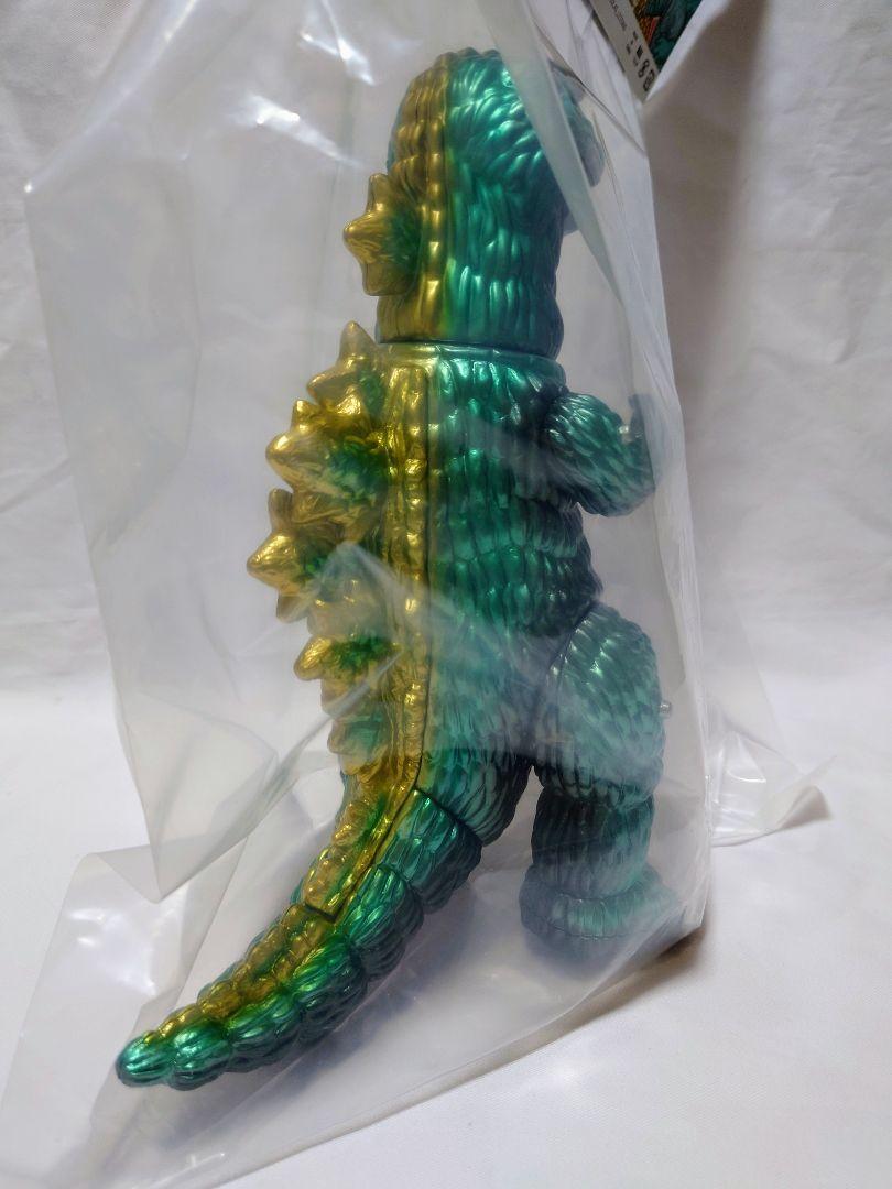 KAIJU OOZE LAVALA ラバラ 蓄光 nicolas lestang Ultraman LESTANG NICOLAS IRON KODZILLA ILUILU zollmen UZUMARK