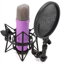 Rode NT1 Signature Series Condenser Microphone with SM6 Shockmount and Pop