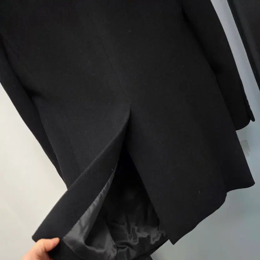 Uniqlo Cashmere Wool Coat - Black, Size S thumbnail 4