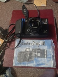 Konica Z-up 80 Super Zoom 35mm Point and Shoot Camera in Original Case