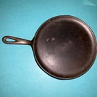 Wagner Ware Sidney -O- 1109D Cast Iron  Pancake Griddle Pan Skillet USA
