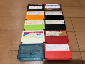 Nintendo Famicom Console with BOX and Manual, 10 Games 0104